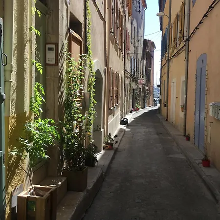 Duplex Avec Terrasse Vue Et Parking La Ciotat