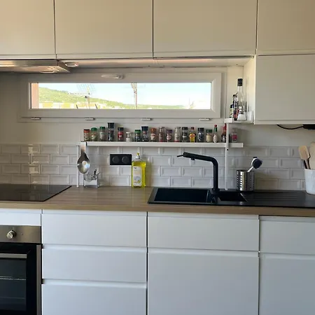 Duplex Avec Terrasse Vue Et Parking Appartement La Ciotat