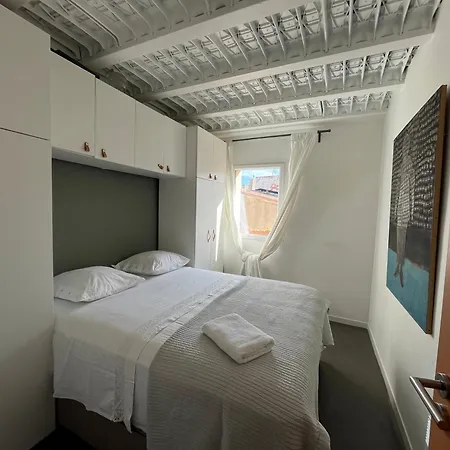 Duplex Avec Terrasse Vue Et Parking Appartement La Ciotat